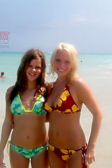 Bikini chicks on vacations